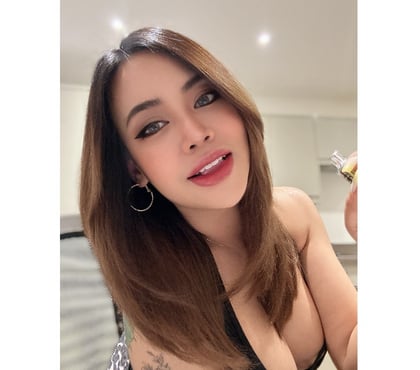 Escort Three Bridges Crawley - Photos for 🔥New Sexy Tiny Thai girl in town 🔥 Real me 💯