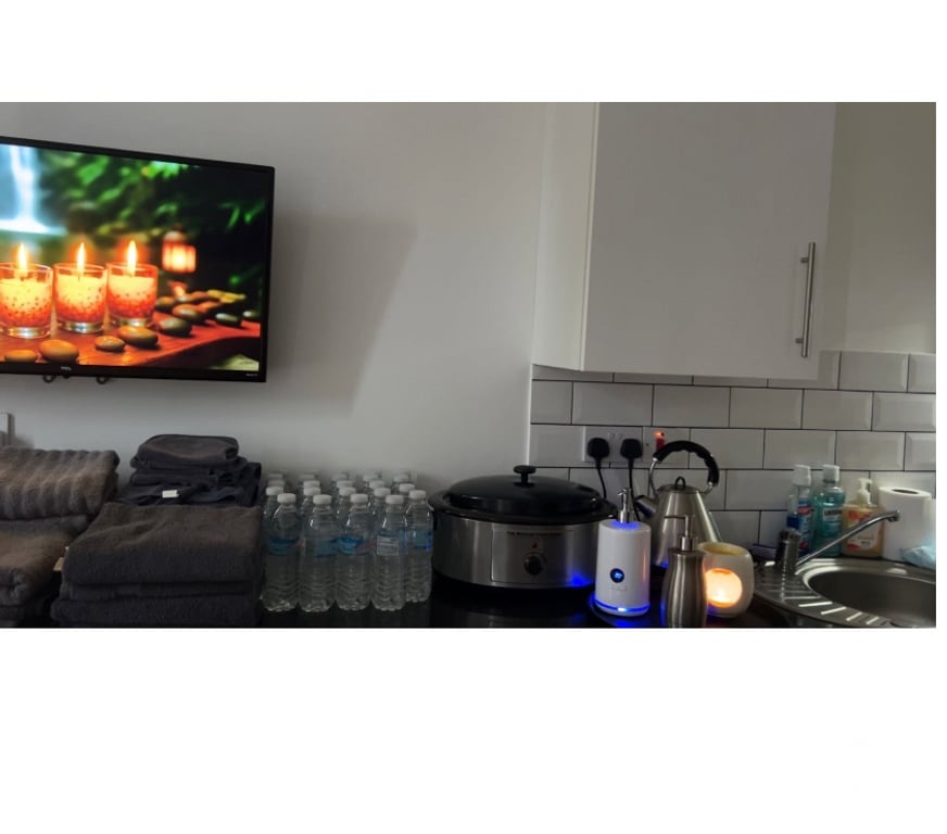 Escorts Greater Manchester Bolton - Photos for Special Thai B2B and Hot oil -Hot stone by Hannah (Private)