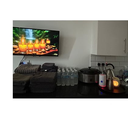 Escorts Bolton City Centre Bolton - Photos for Best B2B- Thai relaxation (Real pics)