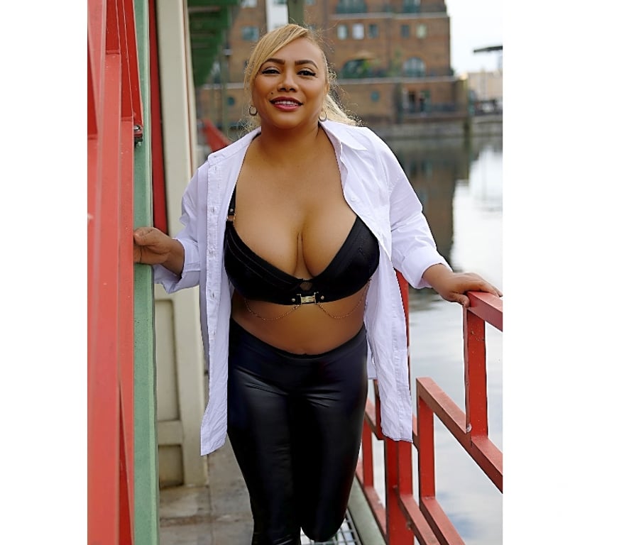 Escorts East London Gants Hill - East London - Photos for 🌶️ Bella gorgeous Milf Latina