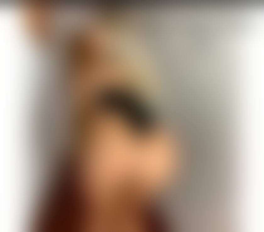 Escorts West Sussex Crawley - Photos for 🔞Iza❤️ Blonde Escort💕Best Service in Crawley💐