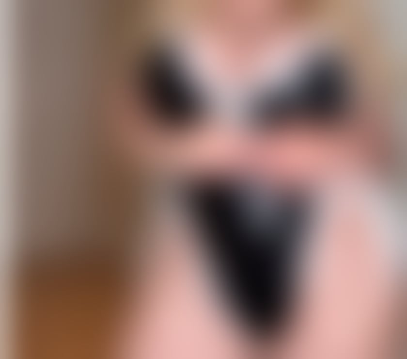 Escorts Horsham Town Centre Horsham - Photos for ❣IRIS❣SEXY GIRL NEW IN TOWN