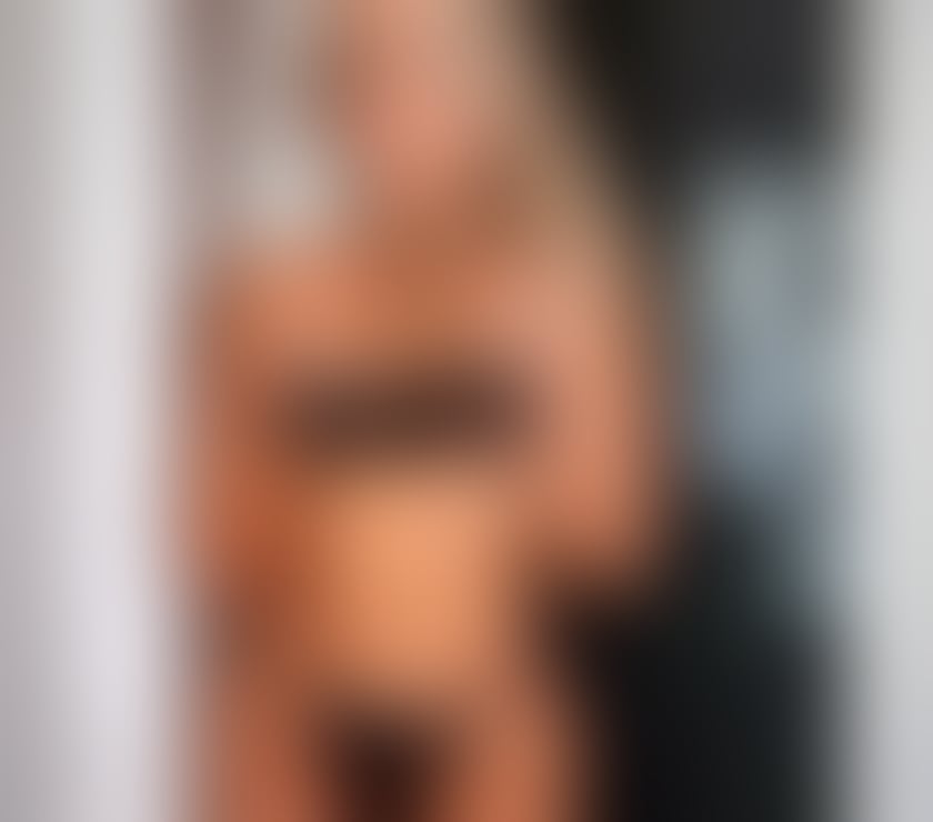 Escorts South West London Kingston upon Thames - Photos for I'll make you smile , if you call me ❤️ Kingston