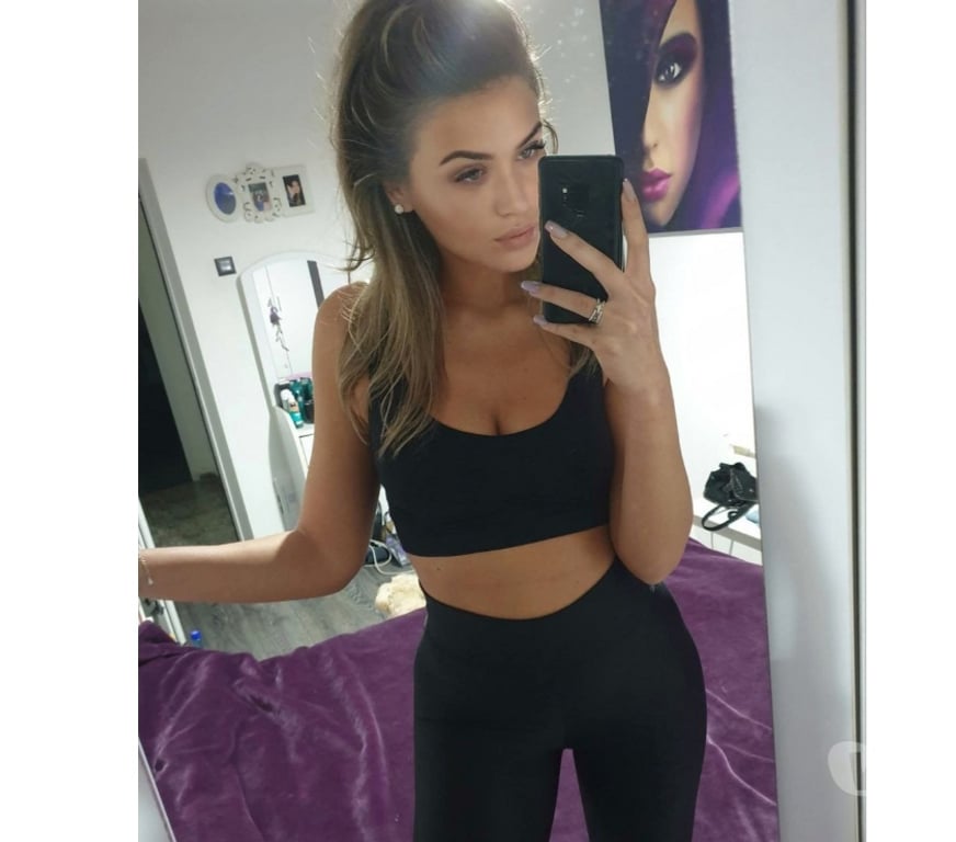 Escorts South West London Kingston upon Thames - Photos for I'll make you smile , if you call me ❤️ Kingston