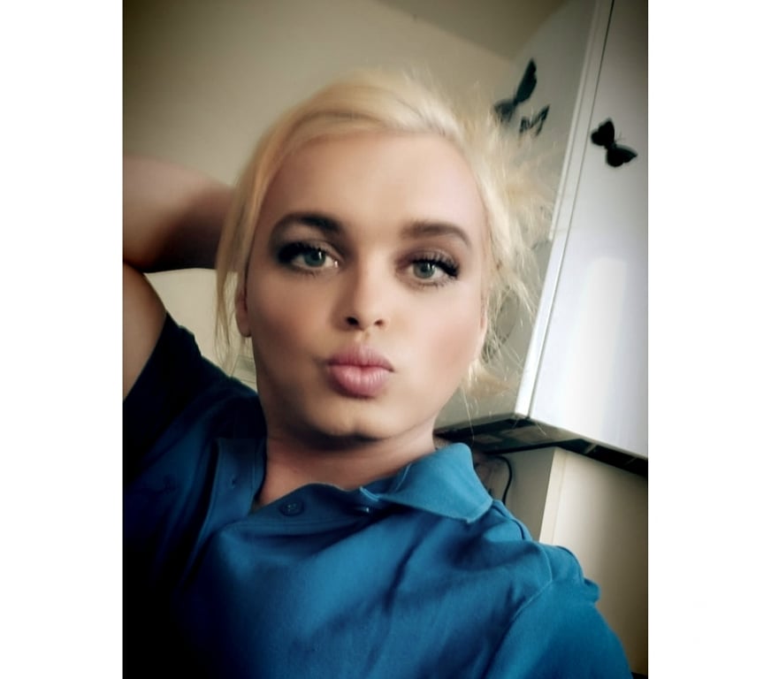  Gay massage South Yorkshire Barnsley - Photos for Eric ladyboy czech