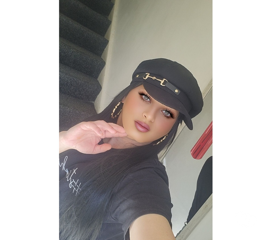  Gay massage South Yorkshire Barnsley - Photos for Eric ladyboy czech