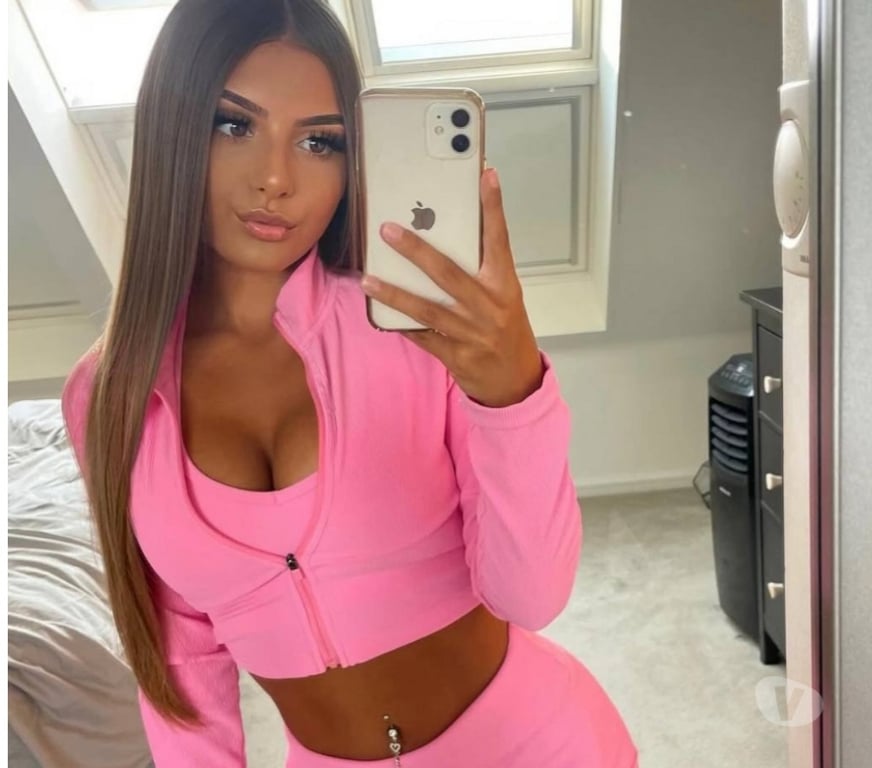 Escorts South West London Wimbledon - South West London - Photos for ❤️More than company❤️real connection❤️WIMBLEDON