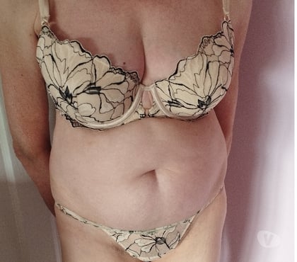  Escorts New Tupton Chesterfield - Photos for Mature lady ***