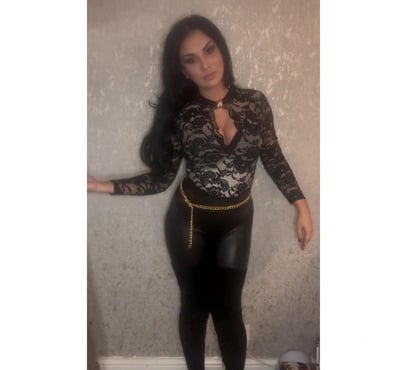  Escorts Eccles Salford - Photos for English independent Ella x B&G £60 xx