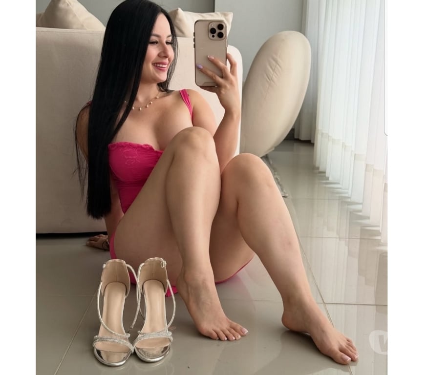 Escorts West London Hillingdon - Photos for Sonya foot fetish party girls