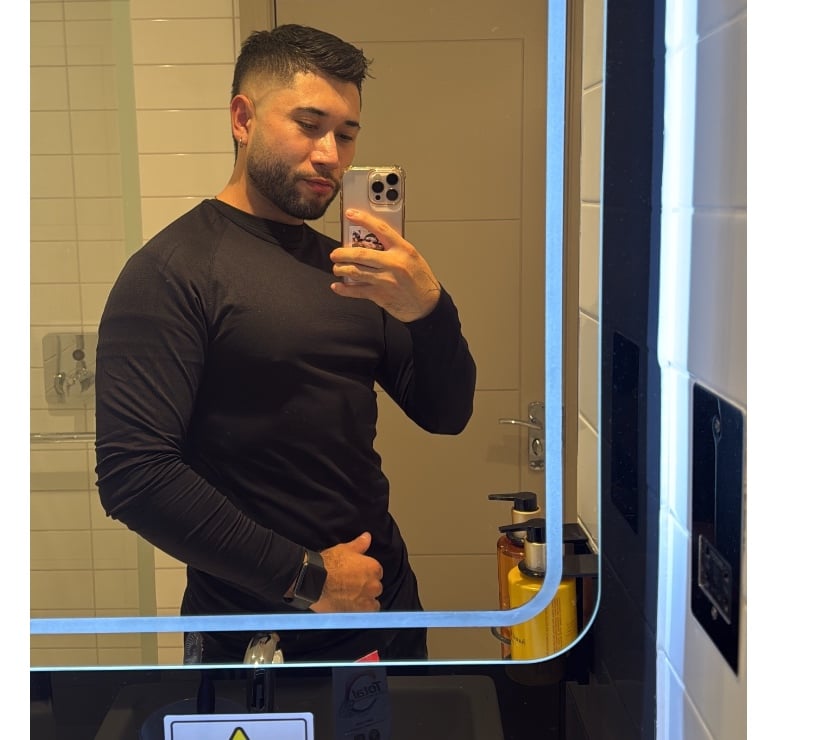  Gay massage Greater Manchester Salford - Photos for COLOMBIAN GUY 🥵 ‪07351 736785‬