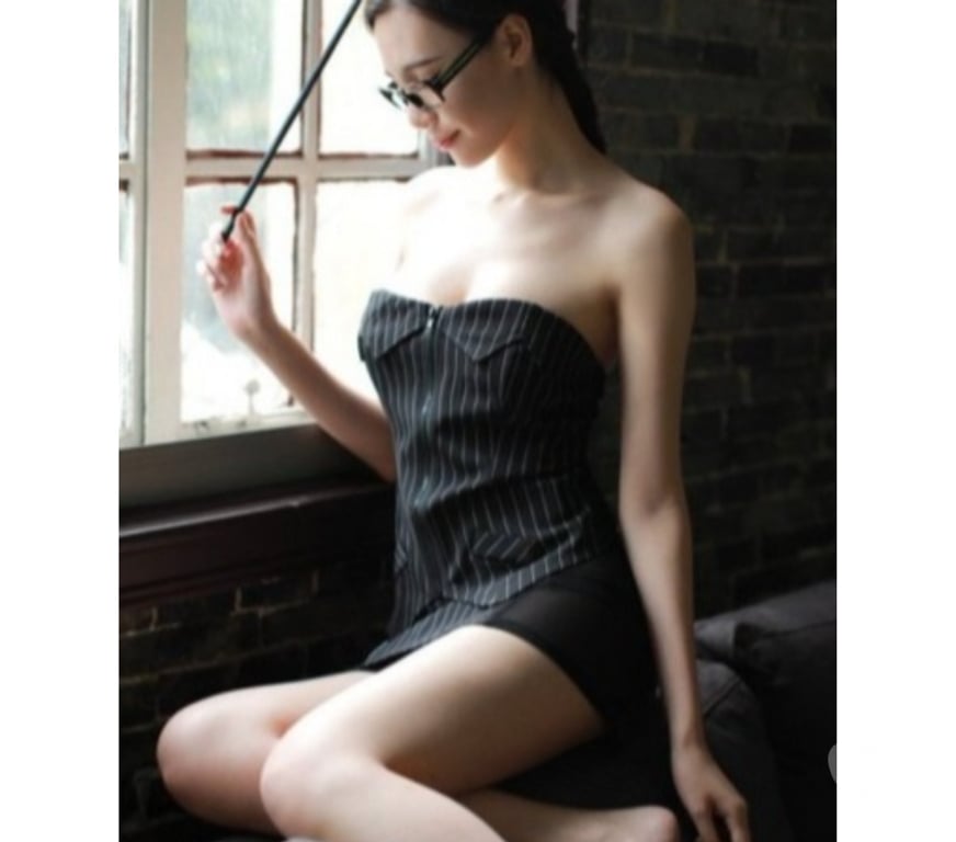 Escorts North West London Baker Street Station - North West London - Photos for Beautiful sexy Japanese girl