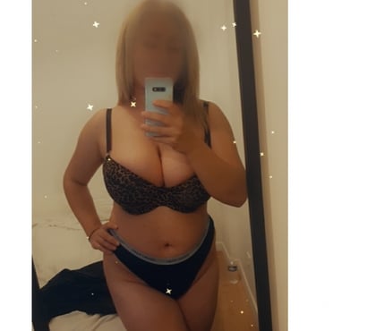  Escorts Leicester City Centre Leicester - Photos for Hi im iris new in town party girl real pic 100%