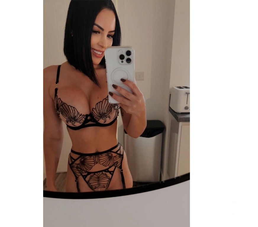 Escorts South West London Kingston upon Thames - Photos for LAURA BRAZILIAN GIRL 🇧🇷 BEST PARTY 🔥