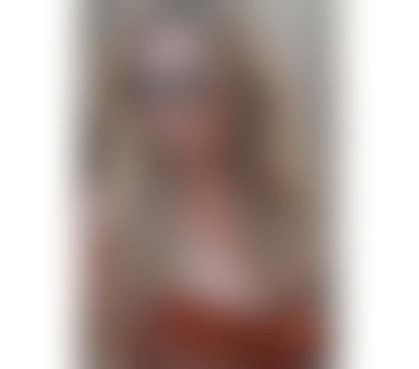 Escorts Essex Basildon - Photos for Naked Sensual Massage with Blonde Bombshell Eva Rose