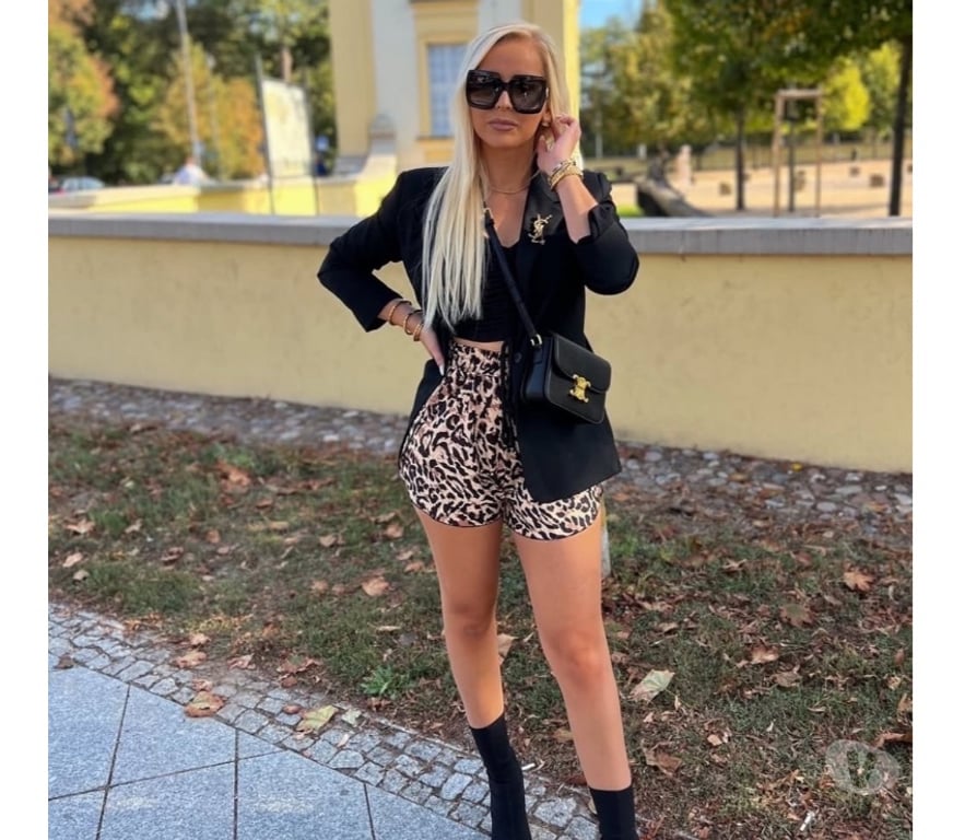 Escorts Essex Basildon - Photos for Sexy Blonde Bombshell