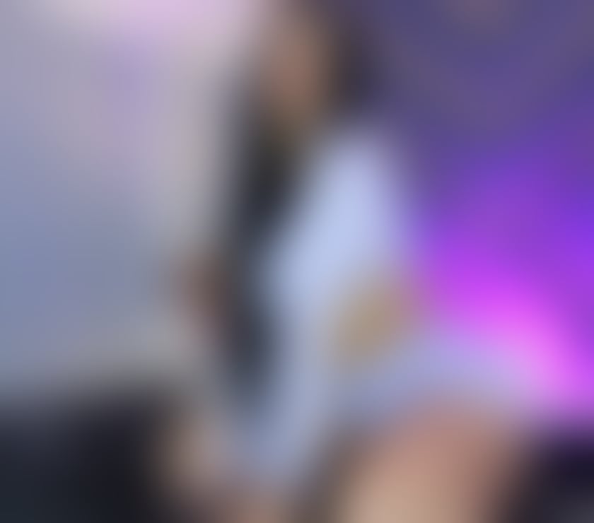 Escorts and Massages Peterborough City Centre Peterborough - Photos for NEW IN TOWN PARTY GIRL INCALL OUTCALL