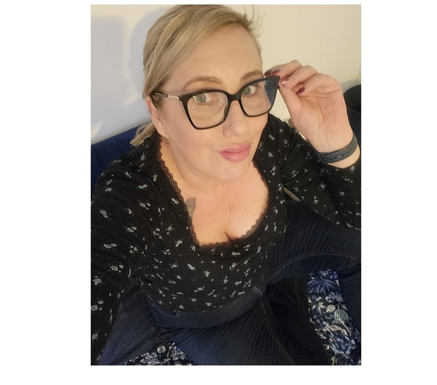 Adult Entertainment Devon Plymouth - Photos for Curvy milf Rachel online only