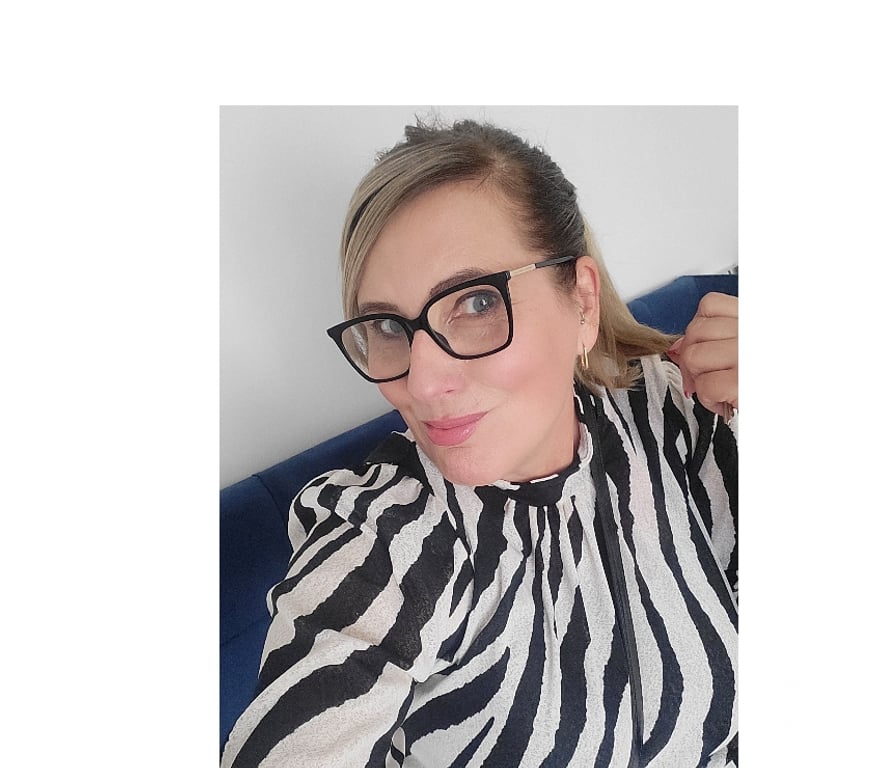 Adult Entertainment Devon Plymouth - Photos for Curvy milf Rachel online only