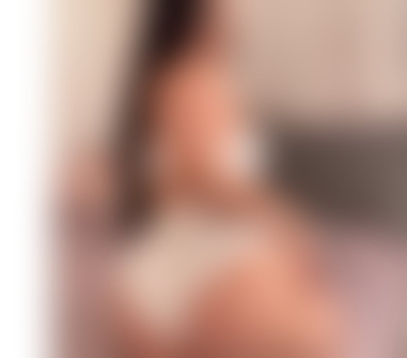 Sexy ella 😍 now in town incoll OUTCALL