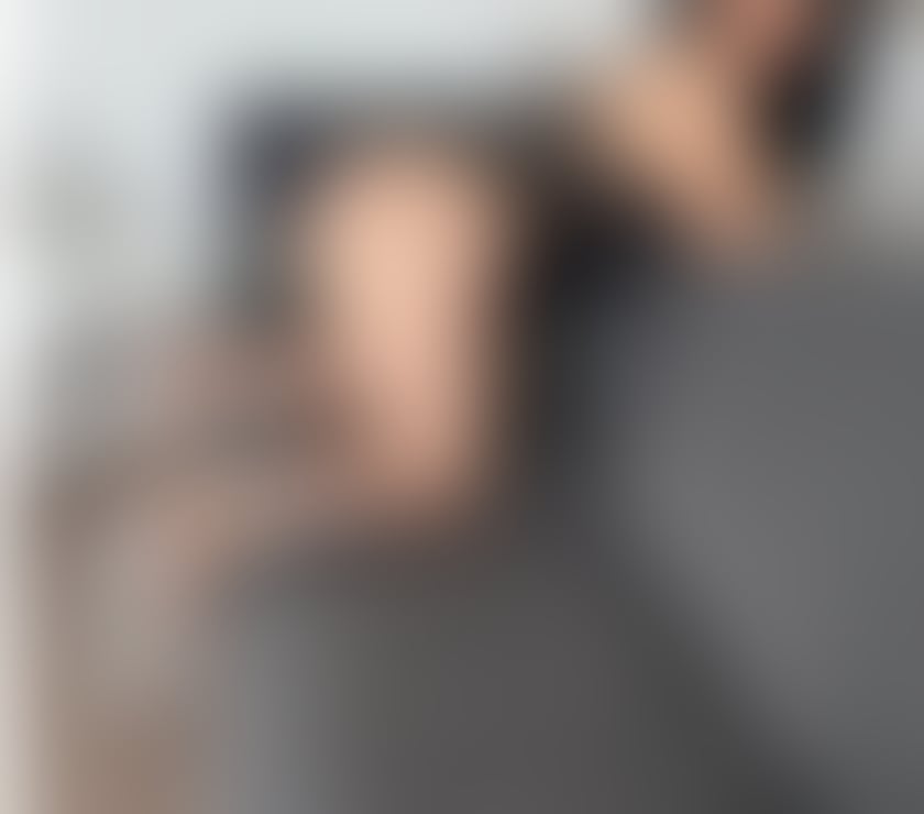 Sexy ella 😍 now in town incoll OUTCALL