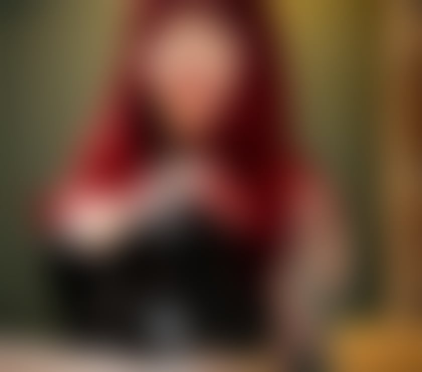 Escorts Central London Tower Hill - Central London - Photos for British Domme Miss Hannah Blake