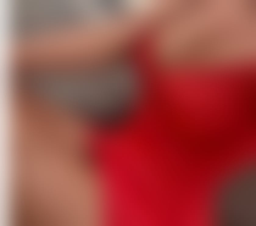 💋British Slim Brunette Leggy GFE Party Girl Late nights