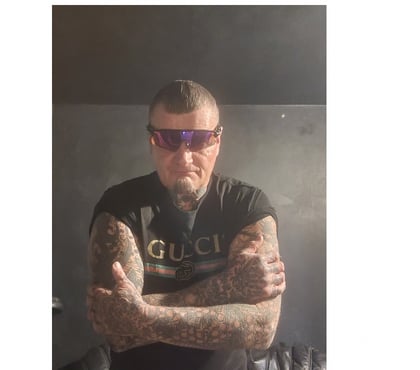 Swingers Cottingley Bradford - Photos for MATURE MAN OFFERING FEMALE ADULT FUN