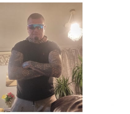 Swingers Cottingley Bradford - Photos for LOOKING FOR CASUAL FUN IN THE BED FEMALES ONLY