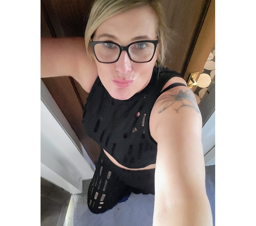 Adult Entertainment Norfolk Norwich - Photos for Rachel queen of curves online only