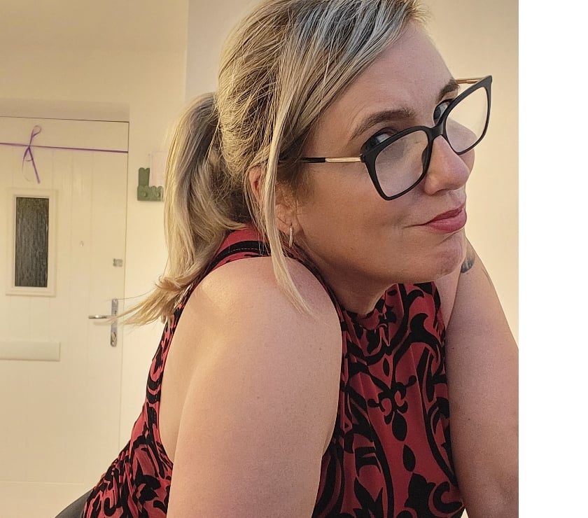 Adult Entertainment Norfolk Norwich - Photos for Rachel queen of curves online only