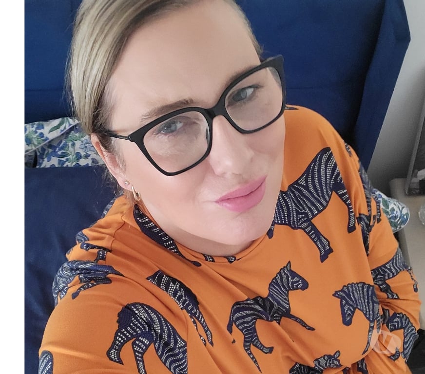 Adult Entertainment Norfolk Norwich - Photos for Rachel queen of curves online only