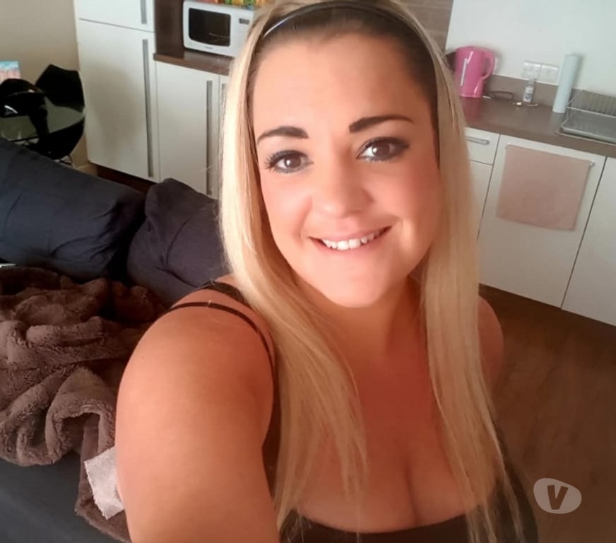 Escorts Greater Manchester Manchester - Photos for Busty bubbly blonde.very pretty sexy massage and more XX