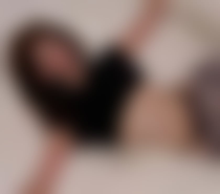Escorts West Midlands Birmingham - Photos for Singapore students
