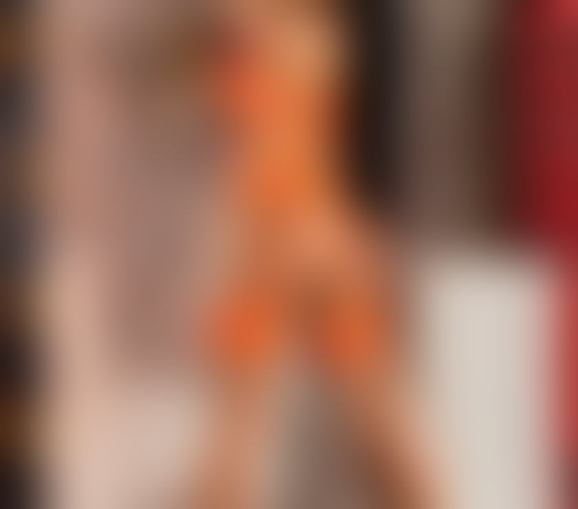 Photos for Sandra best girl best owo ๐คช 07344914220