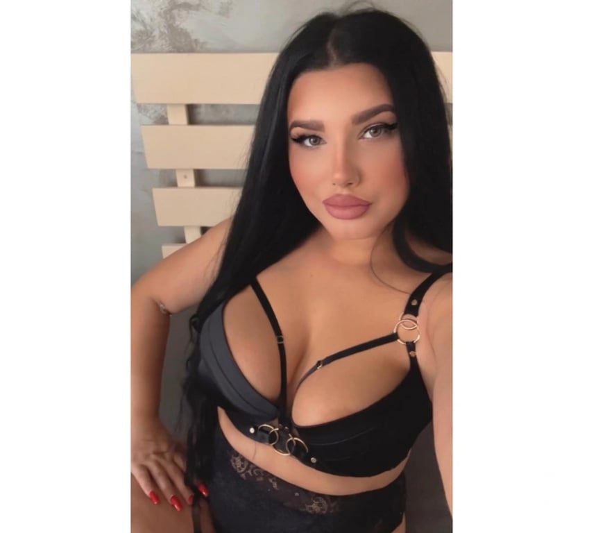 Escorts Tyne and Wear Sunderland - Photos for 🤤💦🫦HOT LATINA QUEEN OF OWO💦🫦OUTCALL