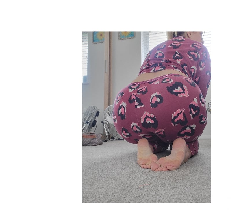 Adult Entertainment Leicestershire Leicester - Photos for Rachel curvy milf online only