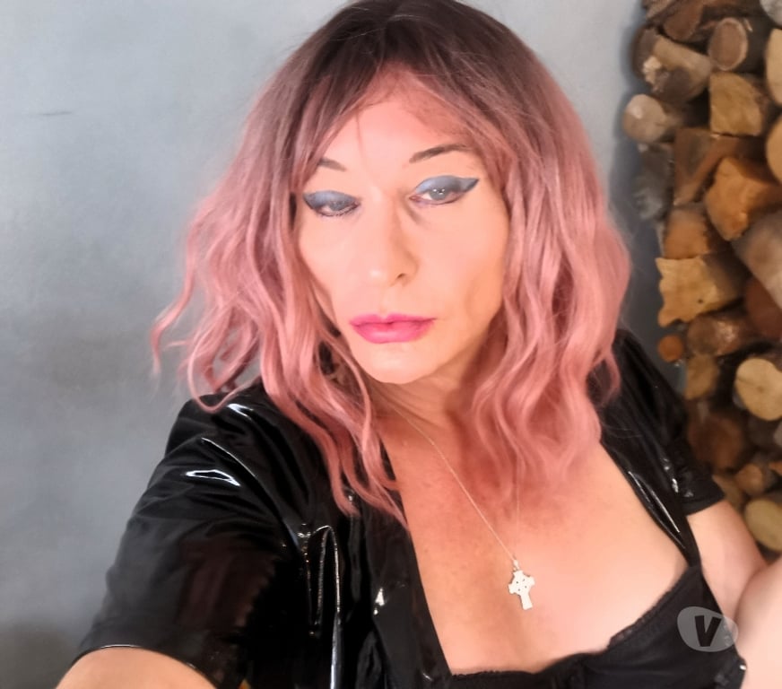 Trans Escorts Rhondda Cynon Taf Tonypandy - Rhondda Cynon Taf - Photos for Mature Celine Real Boobs ,54 year old cd tv