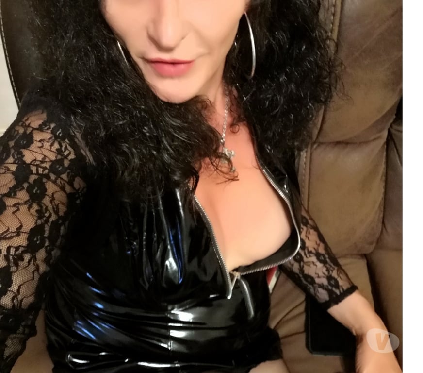 Trans Escorts Rhondda Cynon Taf Tonypandy - Rhondda Cynon Taf - Photos for Mature Celine Real Boobs ,54 year old Trans
