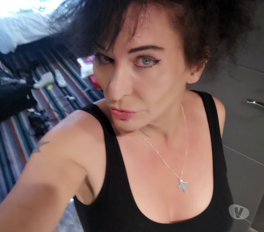 Trans Escorts Rhondda Cynon Taf Tonypandy - Rhondda Cynon Taf - Photos for Mature Celine Real Boobs ,54 year old cd tv