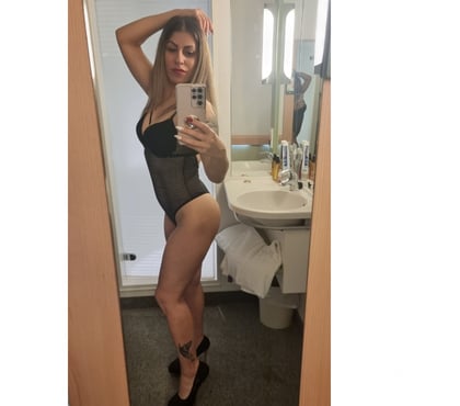 Escorts and Massages Eccles Salford - Photos for Eva new party girl