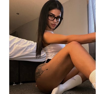 Photos for 🪽Miss Angel 🪽