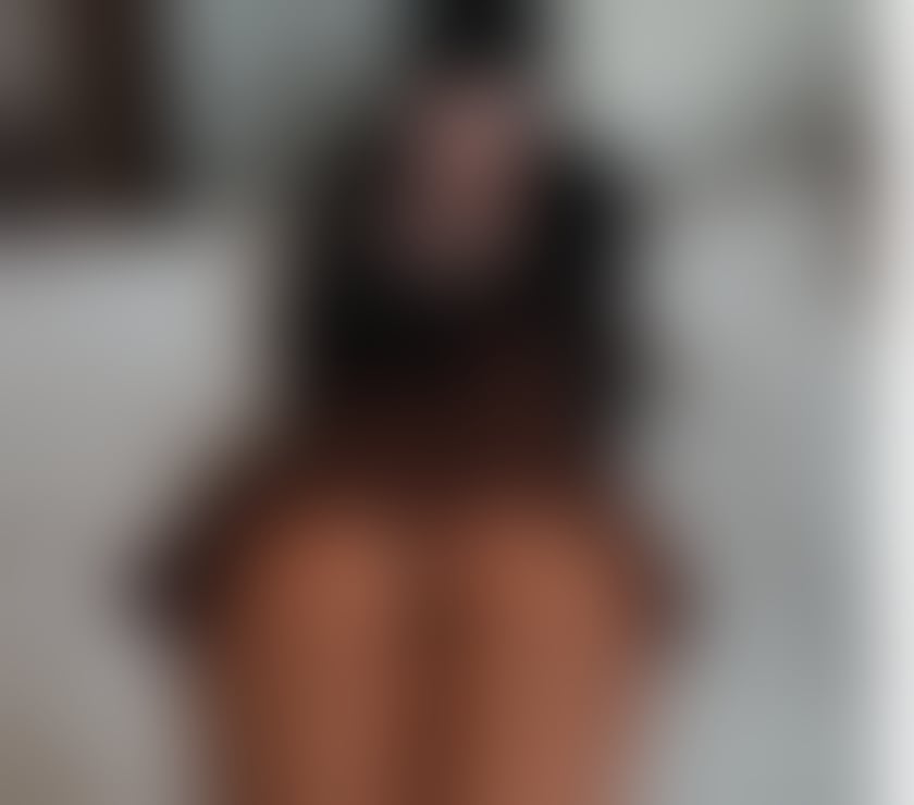 Escorts Cheshire East Crewe - Cheshire East - Photos for Tall, slim, tanned, and ready to give an amazing time