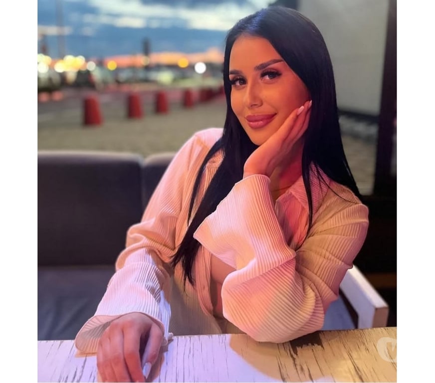 Escorts West Yorkshire Leeds - Photos for REBEKA NEW IN TOWN 😘 ONLY OUTCOLL 🥂🥳 no rush