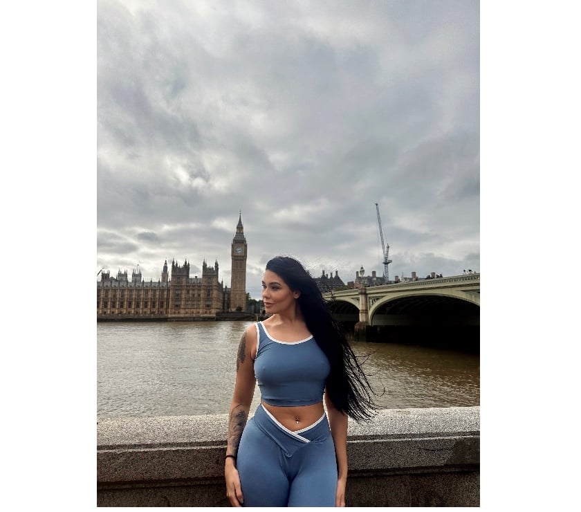 Escorts Greater Manchester Manchester - Photos for Yarlah, Sexy & Natural Brunette 🔥🇧🇷😍