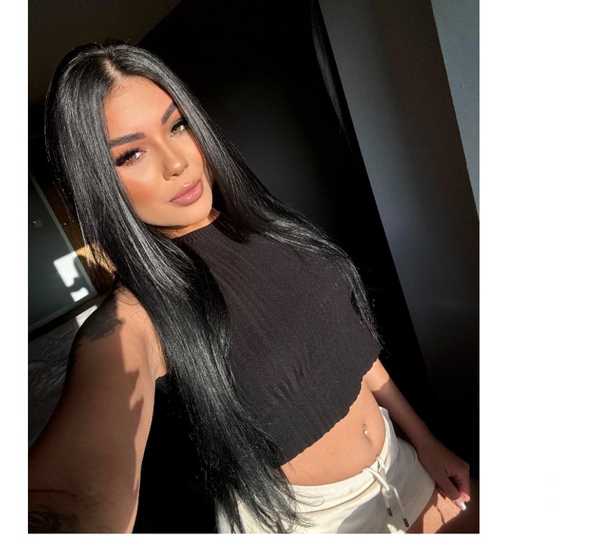 Escorts Greater Manchester Manchester - Photos for Yarlah, Sexy & Natural Brunette ๐ฅ๐ง๐ท๐
