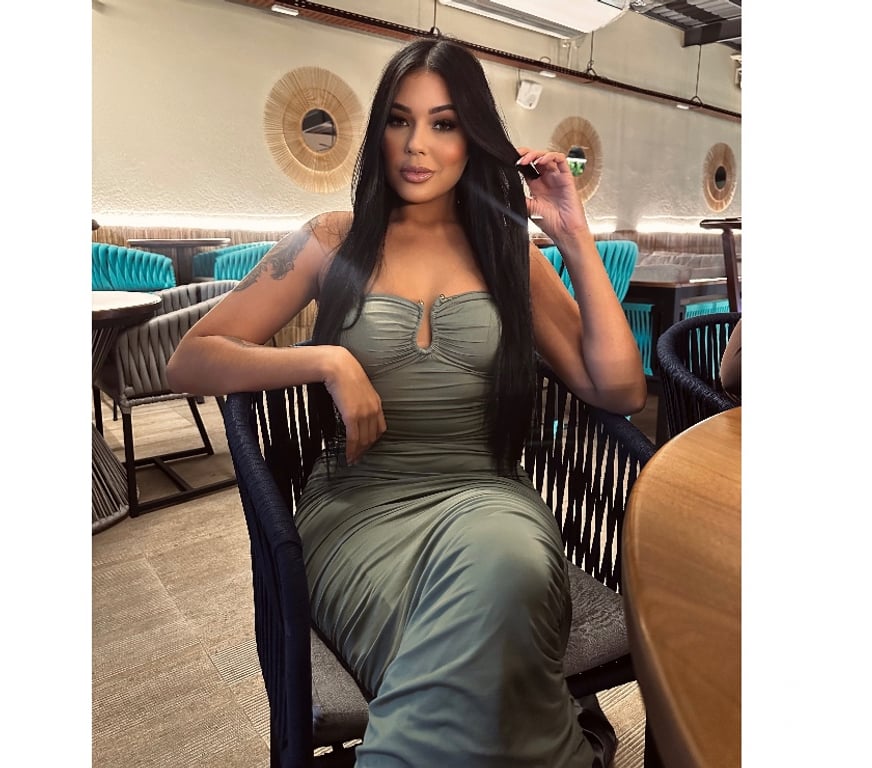 Escorts Greater Manchester Manchester - Photos for Yarlah, Sexy & Natural Brunette ๐ฅ๐ง๐ท๐