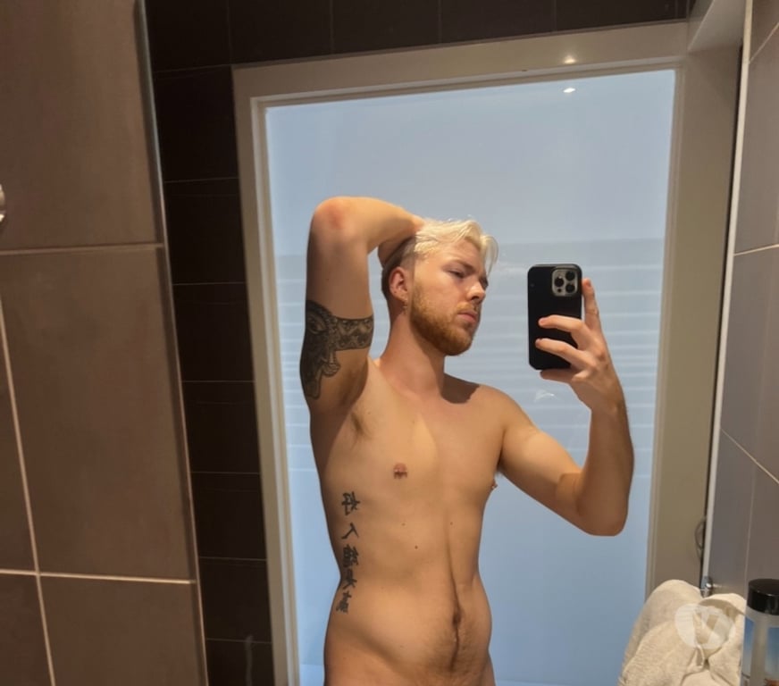  Gay massage Nottinghamshire Nottingham - Photos for Liam bottom 24 Nottingham City Centre