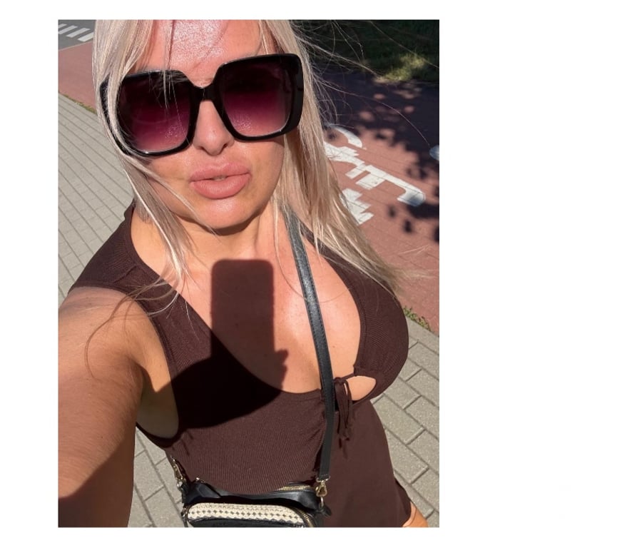 Escorts Surrey Spelthorne - Photos for Polish Pie Pandora Well Experienced BEAUTY MATURE FUNNY