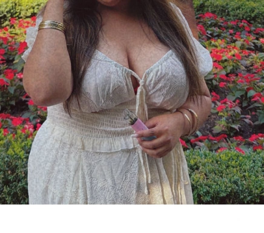 Escorts West Midlands Birmingham - Photos for Pakistani BBW Alysha Hussain